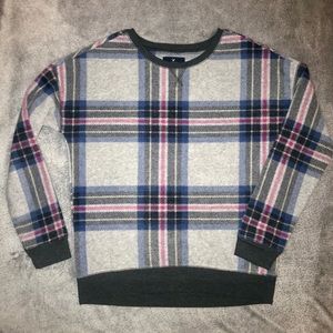 Super soft AE crewneck ❤️